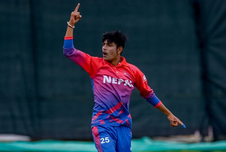 Sandeep is the first Nepali player to play England's T20 Blast «Lokpath