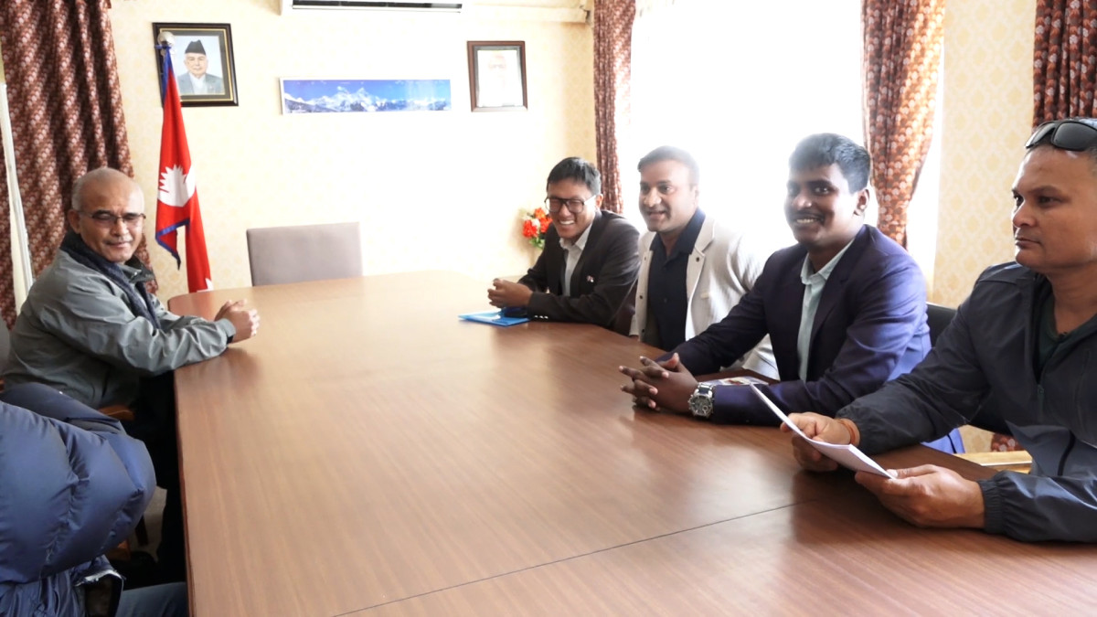 भ्रष्टाचार विरुद्ध खबरदारी गर्न सिंहदरबार पुगे जेनजी प्रतिनिधि