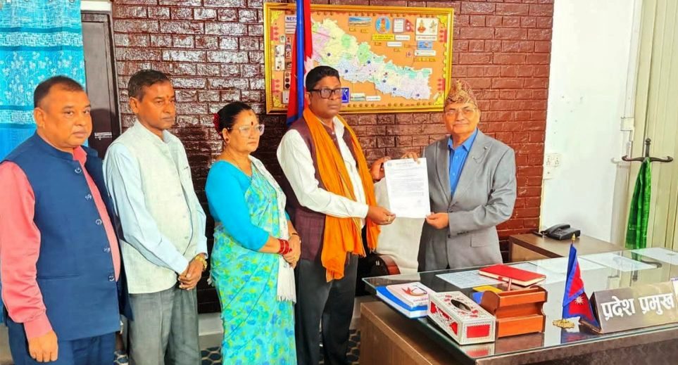 मधेस प्रदेश सरकारमा सहभागी एमालेका चार मन्त्रीद्वारा राजीनामा